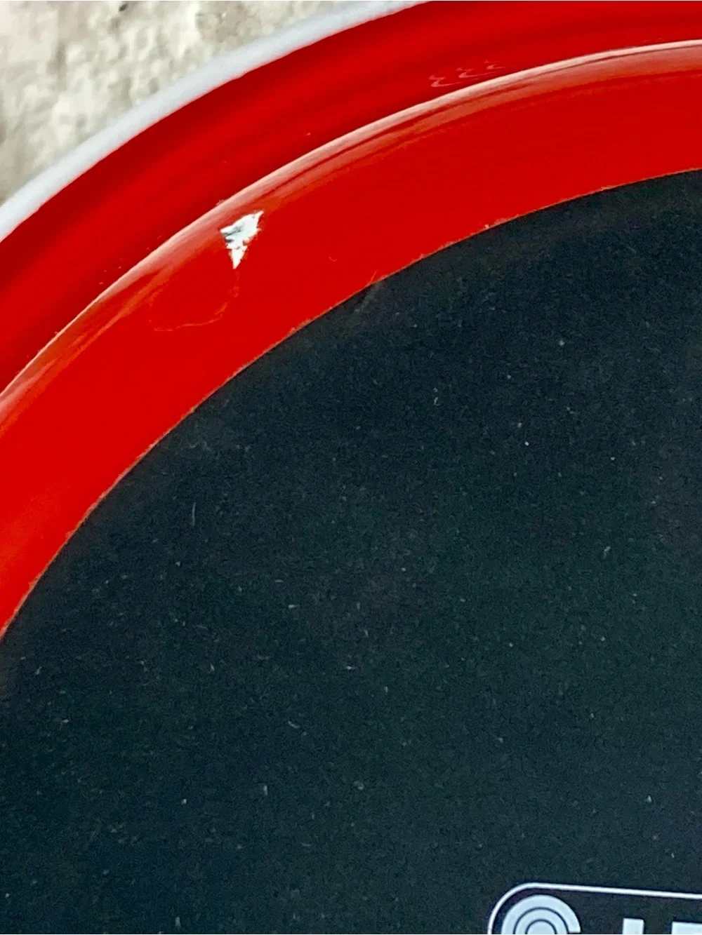 Le Creuset two le